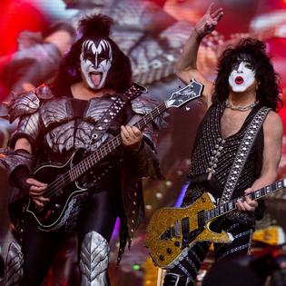 Bang Showbiz / KISS have recorded a new song