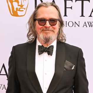 Bang Showbiz / Gary Oldman is backing Jack Lowden as the next James Bond