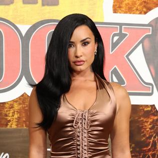 Bang Showbiz / Demi Lovato had a surprise reunion during Camp Rock 3