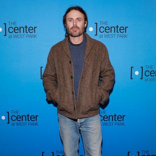 Bang Showbiz / Casey Affleck loved directing his sons