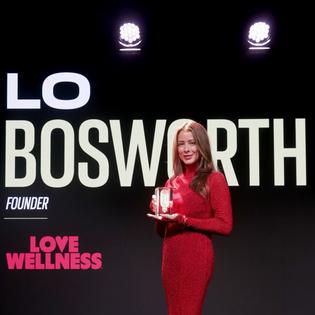 Bang Showbiz / Lo Bosworth has undergone ear surgery