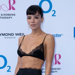 Bang Showbiz / Lily Allen has made a candid confession about her West End Girl tour.