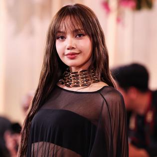 Bang Showbiz / LISA's new EP PRESS PLAY is' like a movie'.