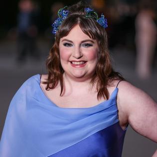 Bang Showbiz / Girls creator Lena Dunham