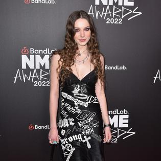 Bang Showbiz / Holly Humberstone cancels European tour after' life-threatening medical emergency'.