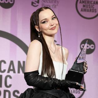 Bang Showbiz / Dove Cameron is married