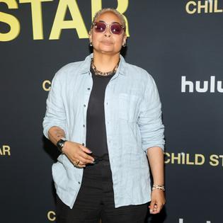 Bang Showbiz / Raven-Symoné has started wearing diapers at home