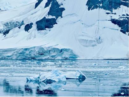 A glacier front meets the sea in Antarctica. The ice sheet holds enough water to raise global sea level by about 190 feet (58 meters). Qiyue Sun