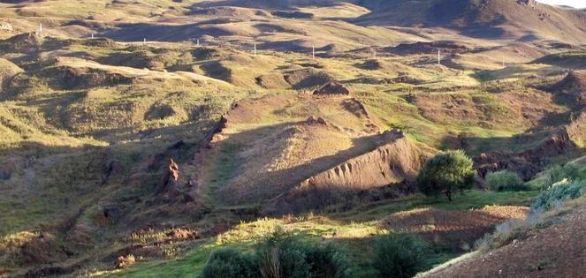 Some people believe the Durupınar formation is the fossilized remains of Noah's Ark. Mfikretyilmaz via Wikimedia Commons, CC BY