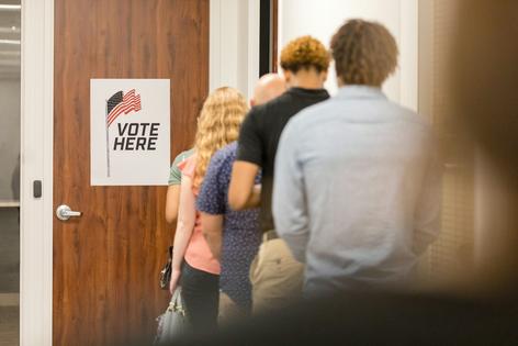 A recent poll shows that independents are very excited about voting in the midterms.
              SDI Productions/Getty Images