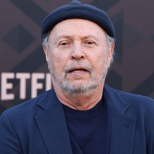 Bang Showbiz / Comedian Billy Crystal