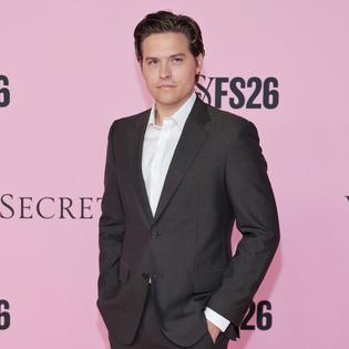 Bang Showbiz / Dylan Sprouse supported his wife at the Victoria's Secret Fashion Show.