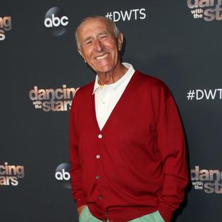 Bang Showbiz / Emmitt Smith has heaped praise on Len Goodman