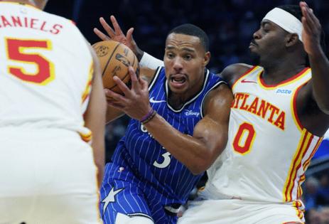 Stephen M. Dowell/Orlando Sentinel/TNS
