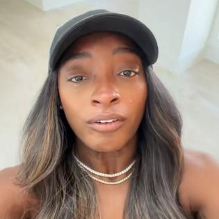 Bang Showbiz / Simone Biles breaks down in tears over house sale
