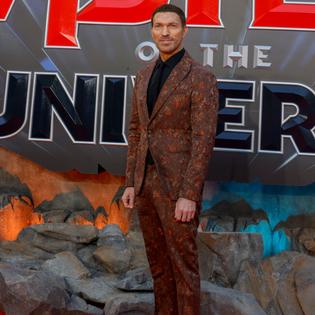 Bang Showbiz / Travis Knight refuses to embrace AI in film' at all.