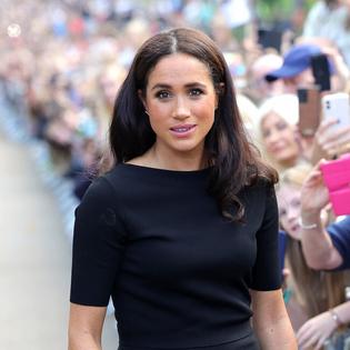 Bang Showbiz / Duchess of Sussex 'deeply distressed' by child abuse image allegations against her dad