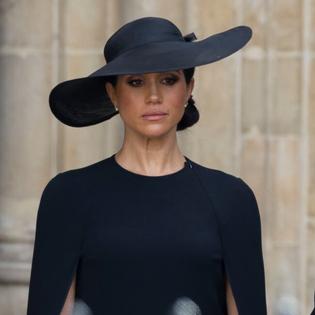 Bang Showbiz / Duchess of Sussex's dad slams 'sick' allegations and calls them a 'bunch of lies'