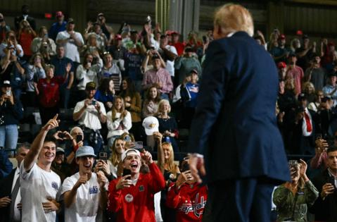 Kent Nishimura/AFP/GETTY IMAGES NORTH AMERICA/TNS