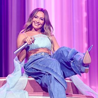 Bang Showbiz / Hilary Duff says fear of failure delayed her comeback
