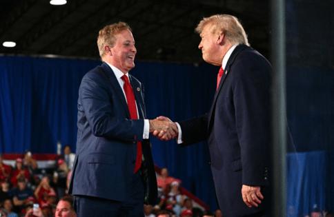 Kent Nishimura/AFP/Getty Images North America/TNS