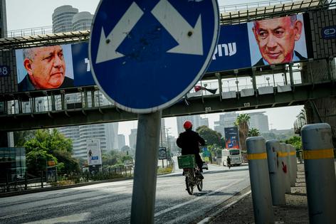 Gadi Eisenkot or Benjamin Netanyahu – under whose direction will Israel head? Erik Marmor/picture alliance via Getty Images