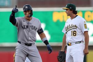 Scott Marshall/Getty Images North America/TNS