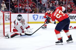 Carmen Mandato/Getty Images North America/TNS