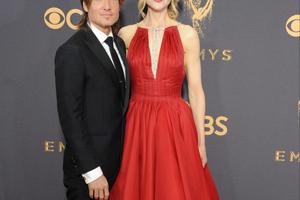 Bang Showbiz / Keith Urban appeared to abruptly end an interview after being asked a personal question about his wife Nicole Kidman's intimate career moments-- but sources say the singer did not hang up.