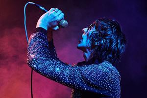 Bang Showbiz / Richard Ashcroft is releasing the new album Lovin' You