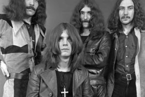 Bang Showbiz / Black Sabbath are reuniting at Villa Park