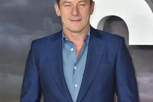 Bang Showbiz / Jason Isaacs has defended Paapa Essiedu