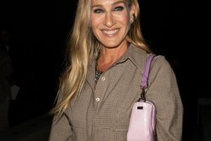 Bang Showbiz / Sarah Jessica Parker doesn't enjoy seeing herself on-screen