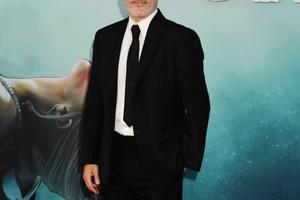 Bang Showbiz / Joaquin Phoenix has apologised for a memorable talk show appearance