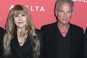 Bang Showbiz / Stevie Nicks and Lindsey Buckingham shared matching Instagram posts