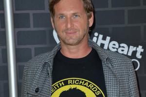 Bang Showbiz / Josh Lucas got married at The Vatican in Rome