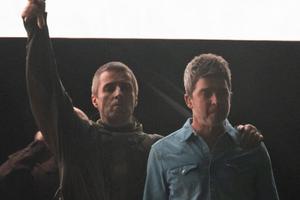 Bang Showbiz / Noel Gallagher has taken a pop at the royal family
