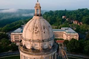 Ryan C. Hermens/Lexington Herald-Leader/TNS