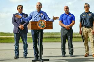 PHOTO BY AL DIAZ/Miami Herald/TNS