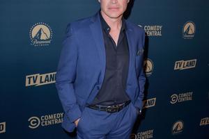 Bang Showbiz / Neal McDonough backtracks on Hollywood boycott claims.