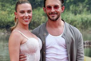 Bang Showbiz / Scarlett Johansson starred alongside Jonathan Bailey.