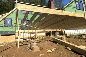 This new deck being built near my home has no fewer than three serious flaws. (Tim Carter/Tribune Content Agency)
