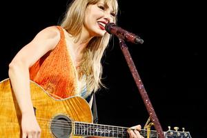 Bang Showbiz / Taylor Swift has explained her new album's colour theme