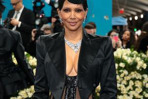 Bang Showbiz / Halle Berry hit back at her ex-husband.