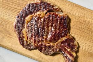 You can make the juiciest grilled ribeye in just four easy steps. (Alex Lepe/TCA)