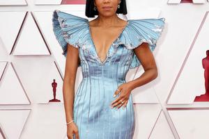 Bang Showbiz / Regina King has a new outlook on life