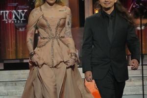 Bang Showbiz / Prince Jackson has announced his engagement to his girlfriend Molly after his sister Paris Jackson split from her fiance