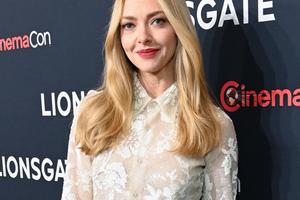 Bang Showbiz / Amanda Seyfried has opened up about singing on screen for her new movie.
