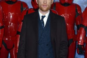 Bang Showbiz / Domhnall Gleeson is starring in The Paper