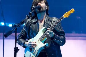 Bang Showbiz / Biffy Clyro will play an intimate London concert to mark the release of their new album Futique.
